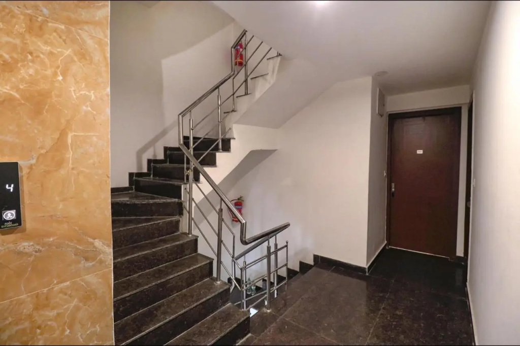FabHotel Lime Tree - Nr Yashobhoomi Convention Centre