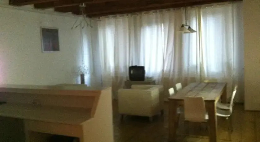 Loft Entrepotdok