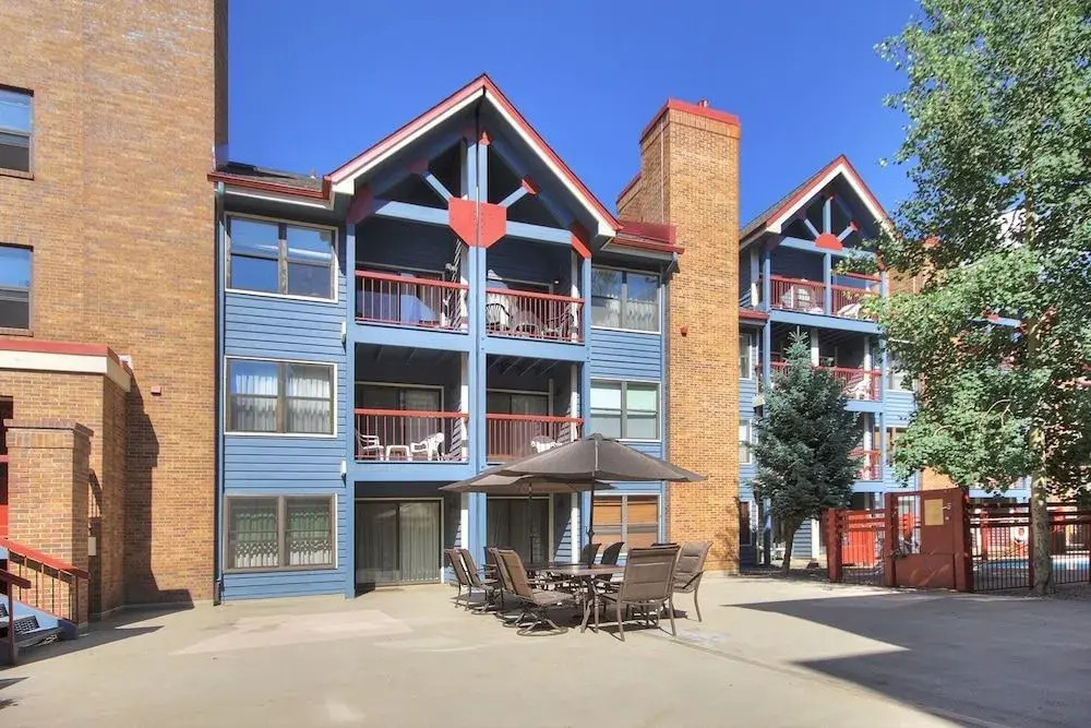 River Mtn Lodge W319