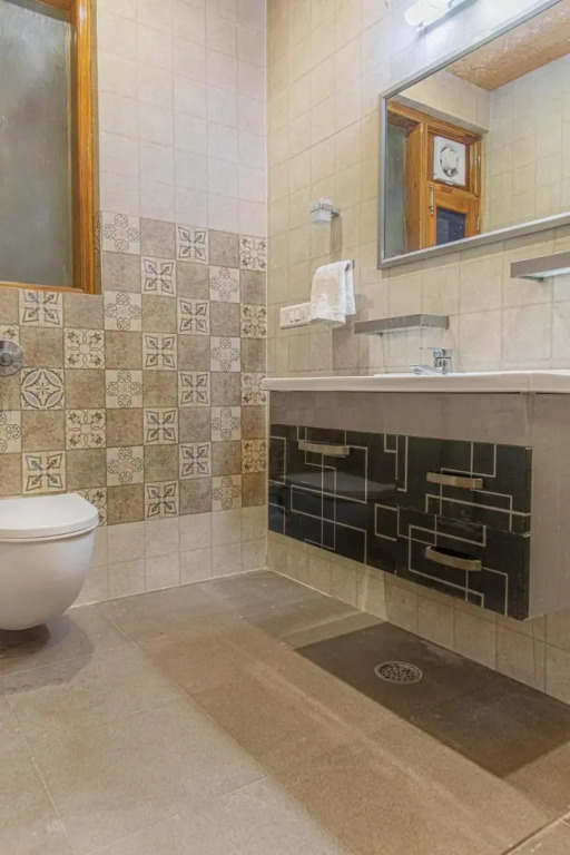 5 BHK by Bryll Homes