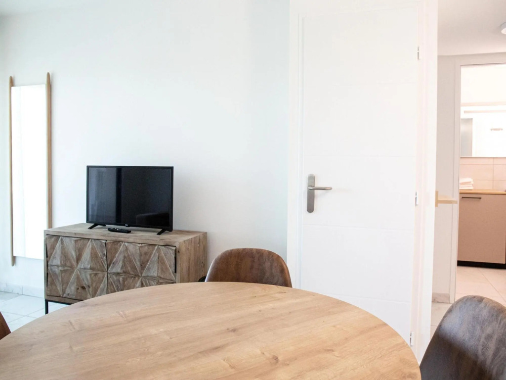 Apartment overlooking golf course, Horizon Golf Residence, St Cyprien