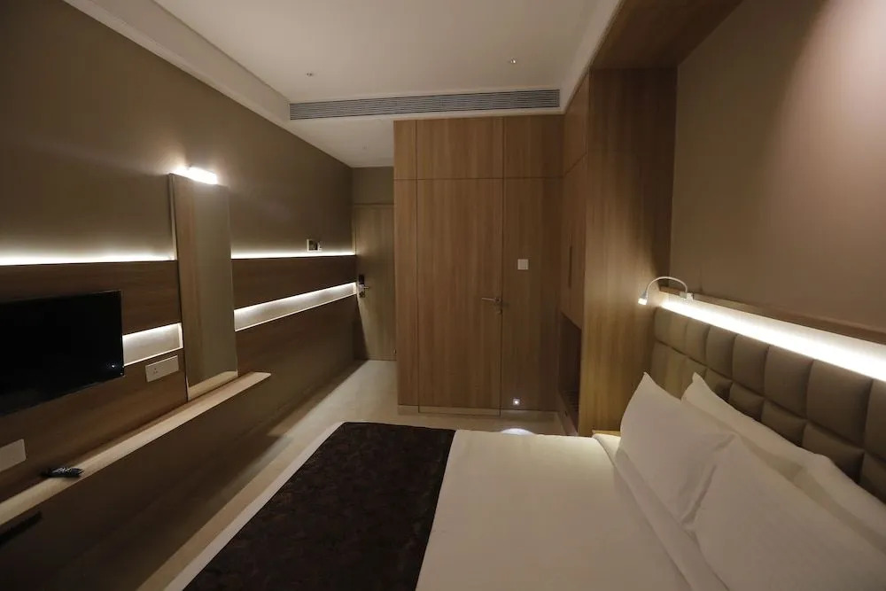 Hotel Radiance