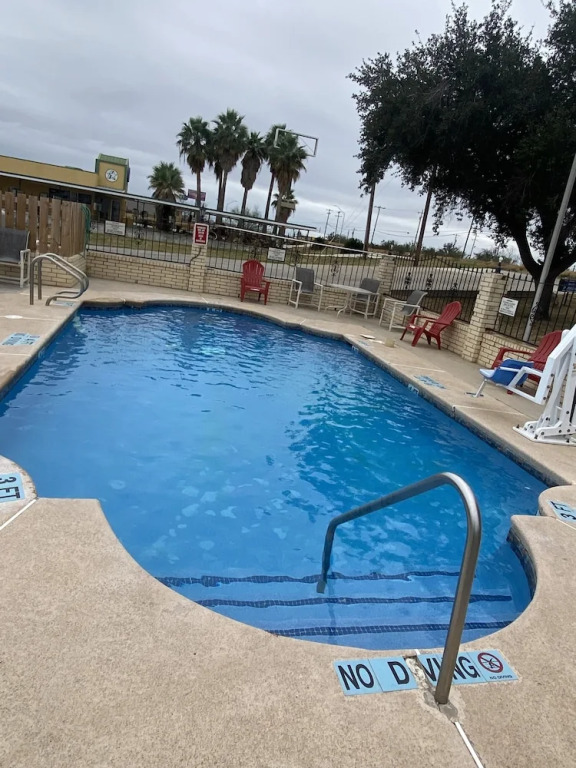 Falcon Executive Inn
