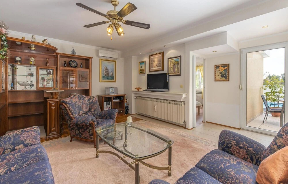 Awesome Home in Jadranovo With Outdoor Swimming Pool, Wifi and 4 Bedrooms