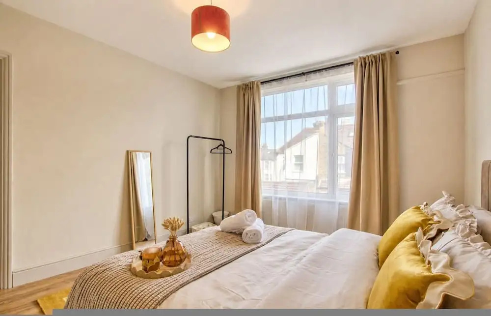 Wembley Garden Retreat 4BR Sleeps 7 Near Station