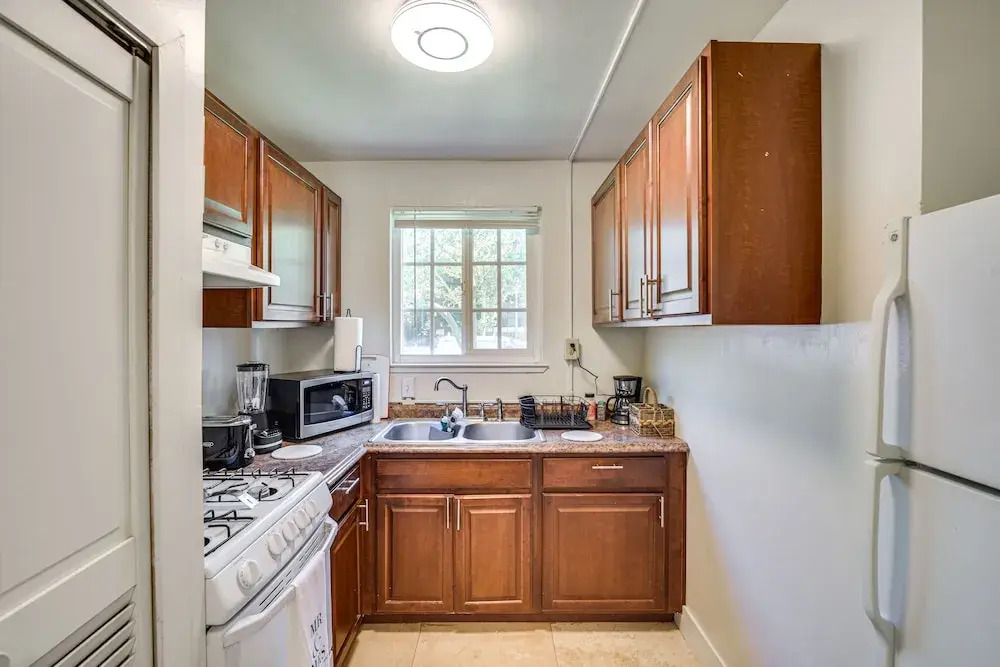 2 Mi to Dtwn: Pet-friendly Condo in San Jose!