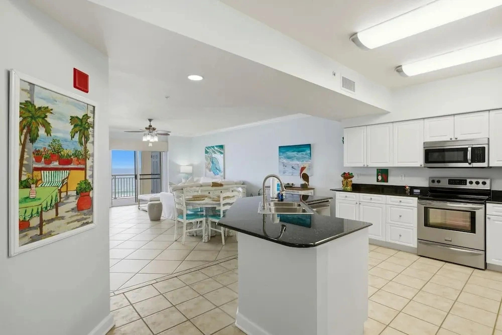 Admirals Quarters 506