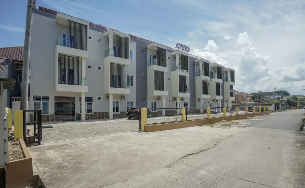 Hotel Barlian By OYO Rooms