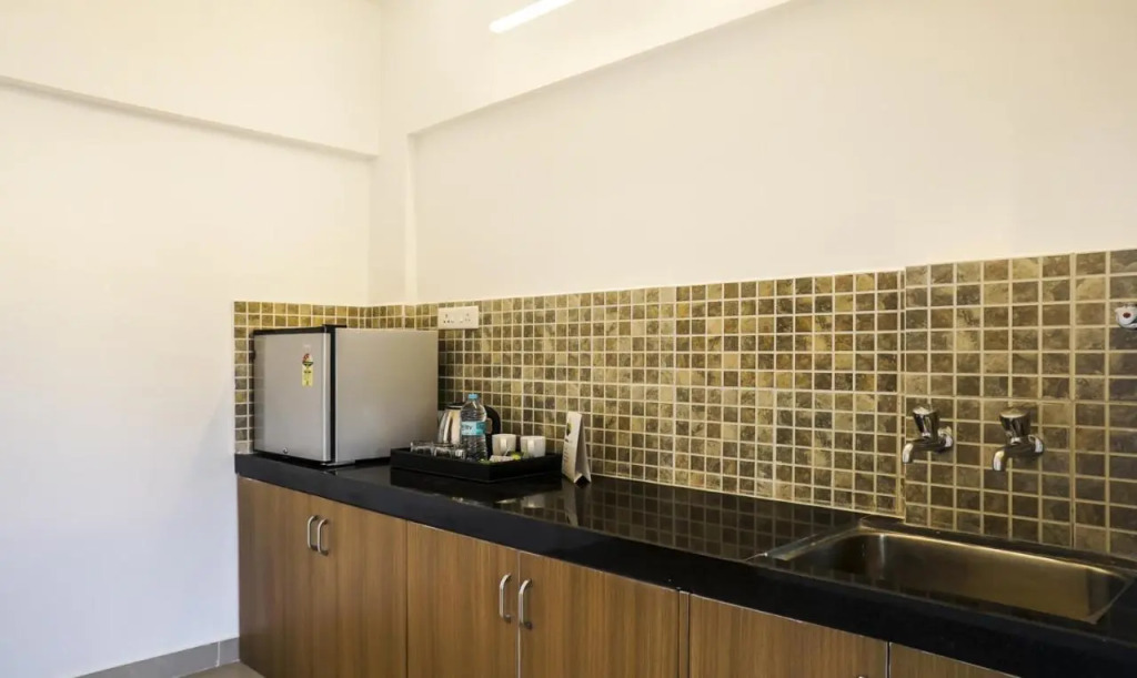Treebo Luxe Suite, Shivaji Nagar