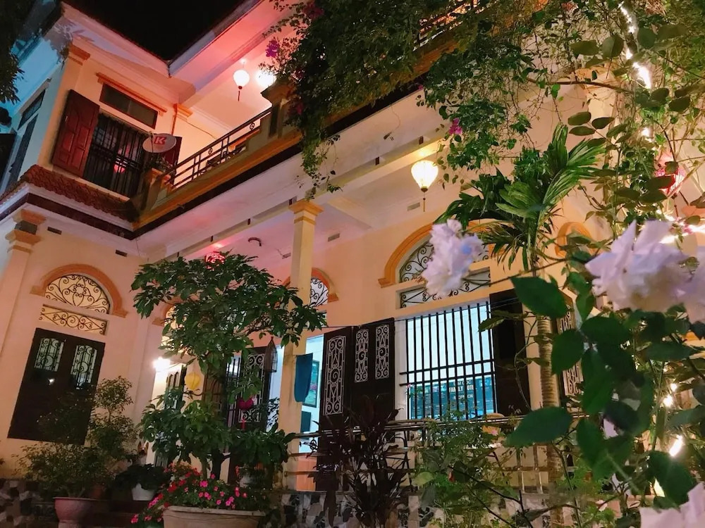 Tam Coc Family Hotel