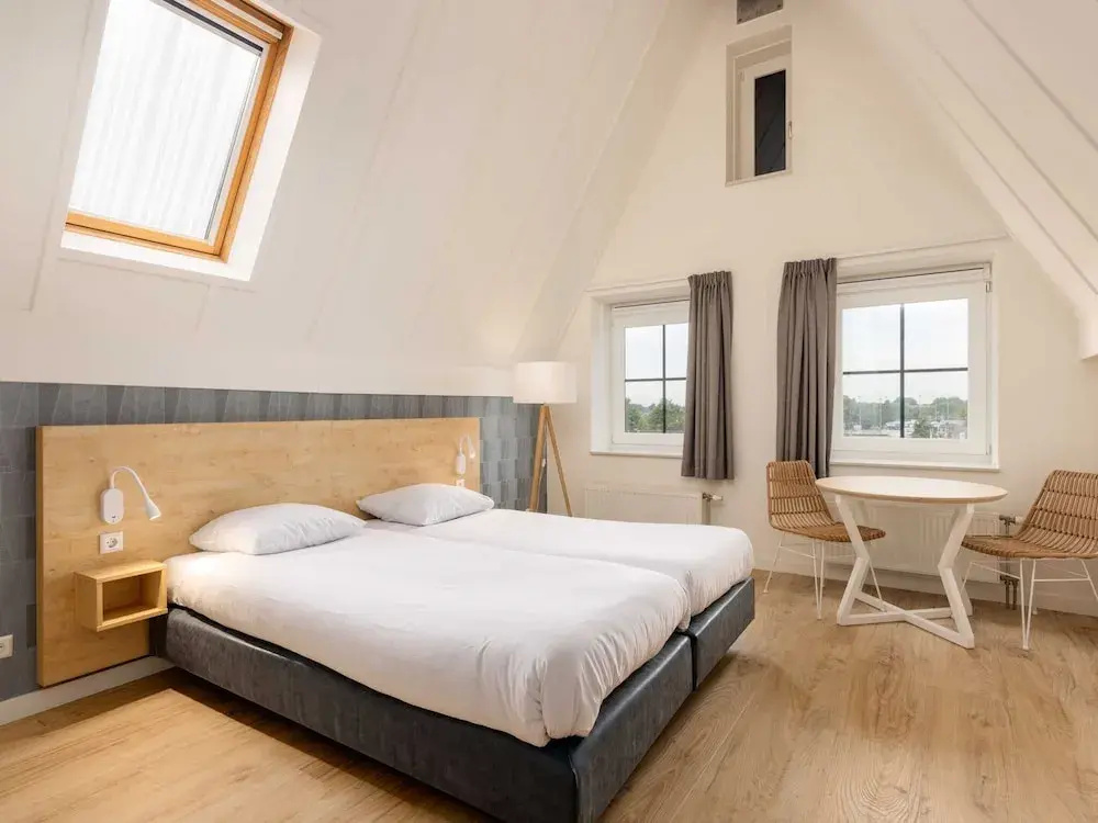 Comfortable Hotel Room in Center of Volendam