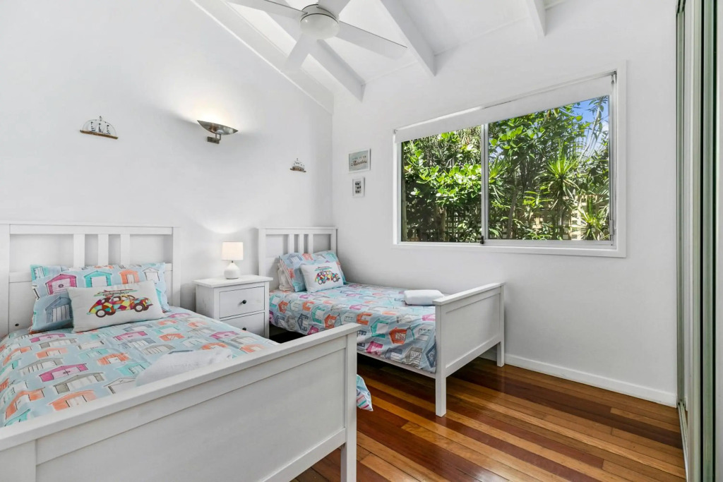 Tranquil & tropical, Sunshine Beach