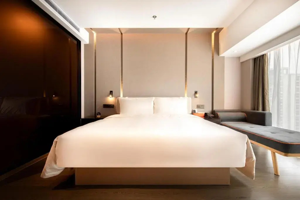 Atour Hotel Kunming Hi-tech Wuyue Plaza