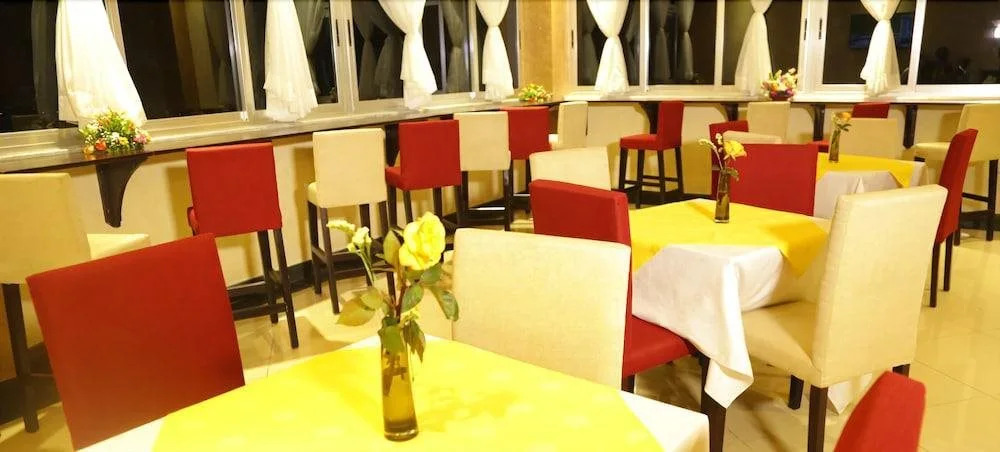 Nazra Hotel