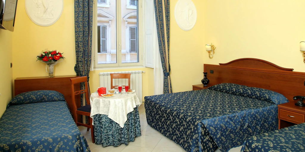 Caroline Suite