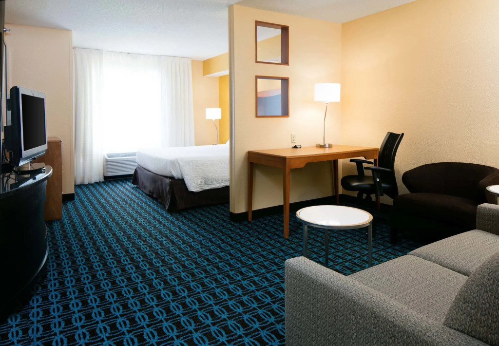 Fairfield Inn by Marriott Kansas City Internationa