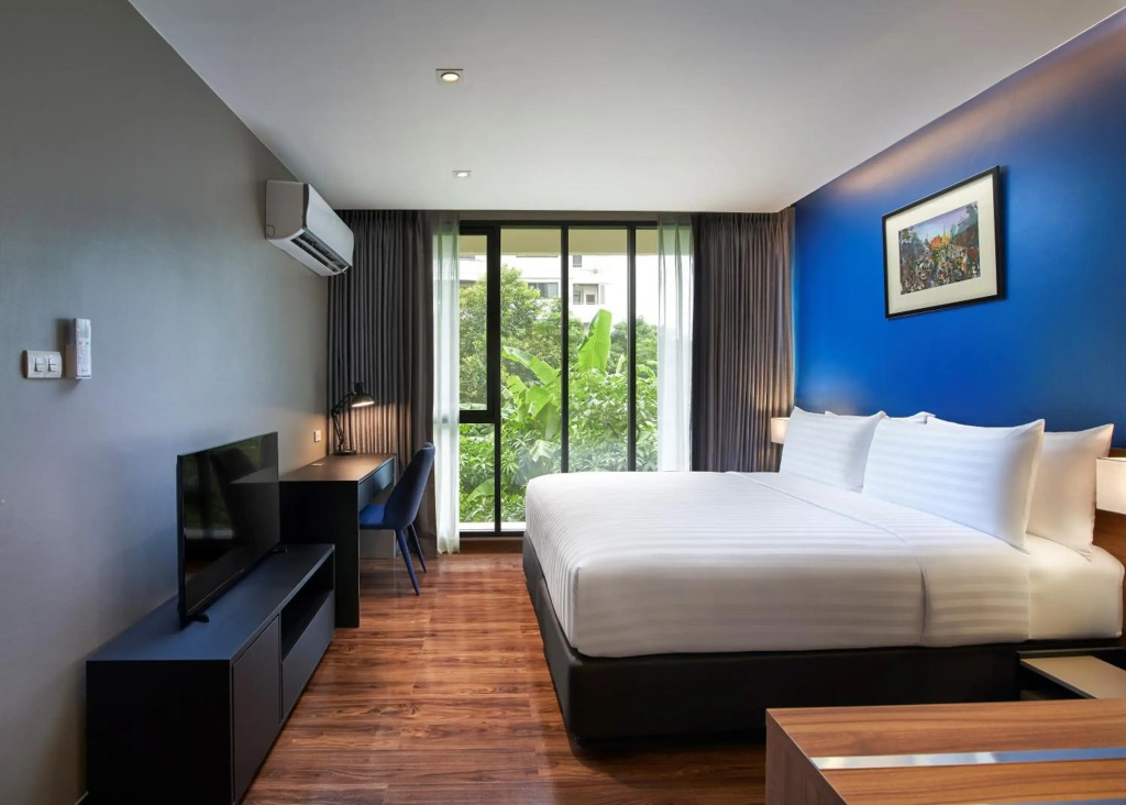 Amp Am House Bangkok Hotel