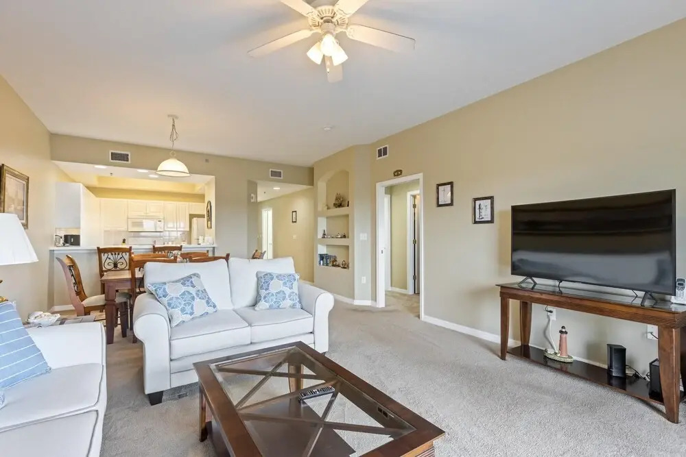Estuary Views Close to Pool Amenities Walk to Beach 9 505