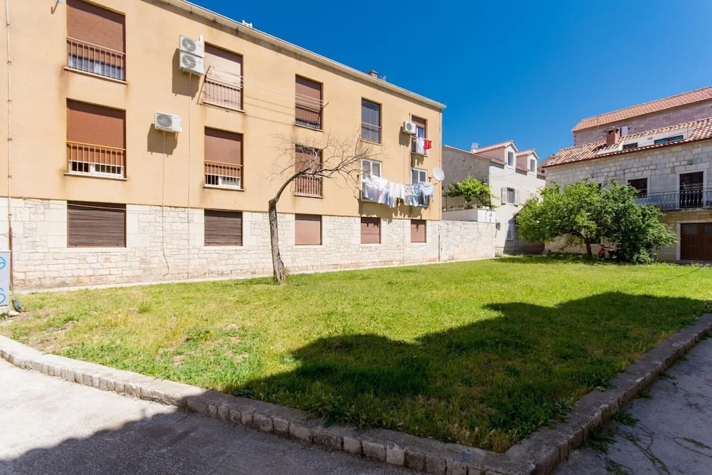 Top floor apartment