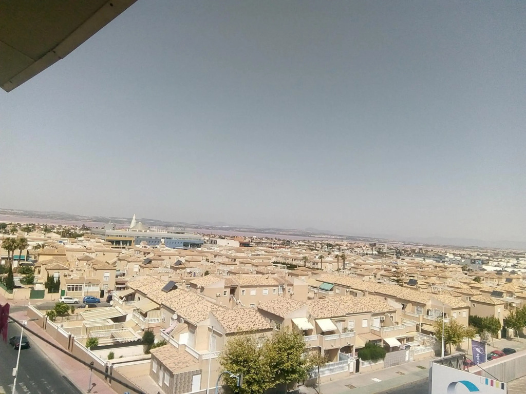 Sentralt leilighet til leie i Torrevieja