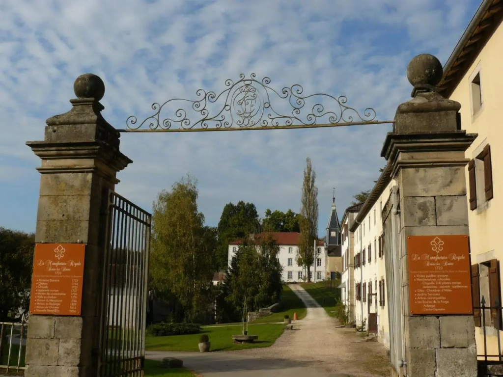 La Manufacture Royale de Bains