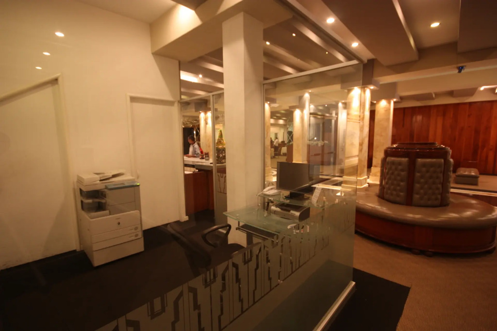 Hotel Leon