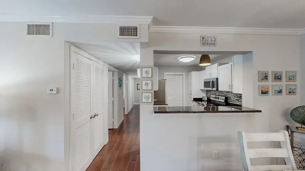 Delightful 3BR Condo Near Gulf Shores With Pool & Hot Tub