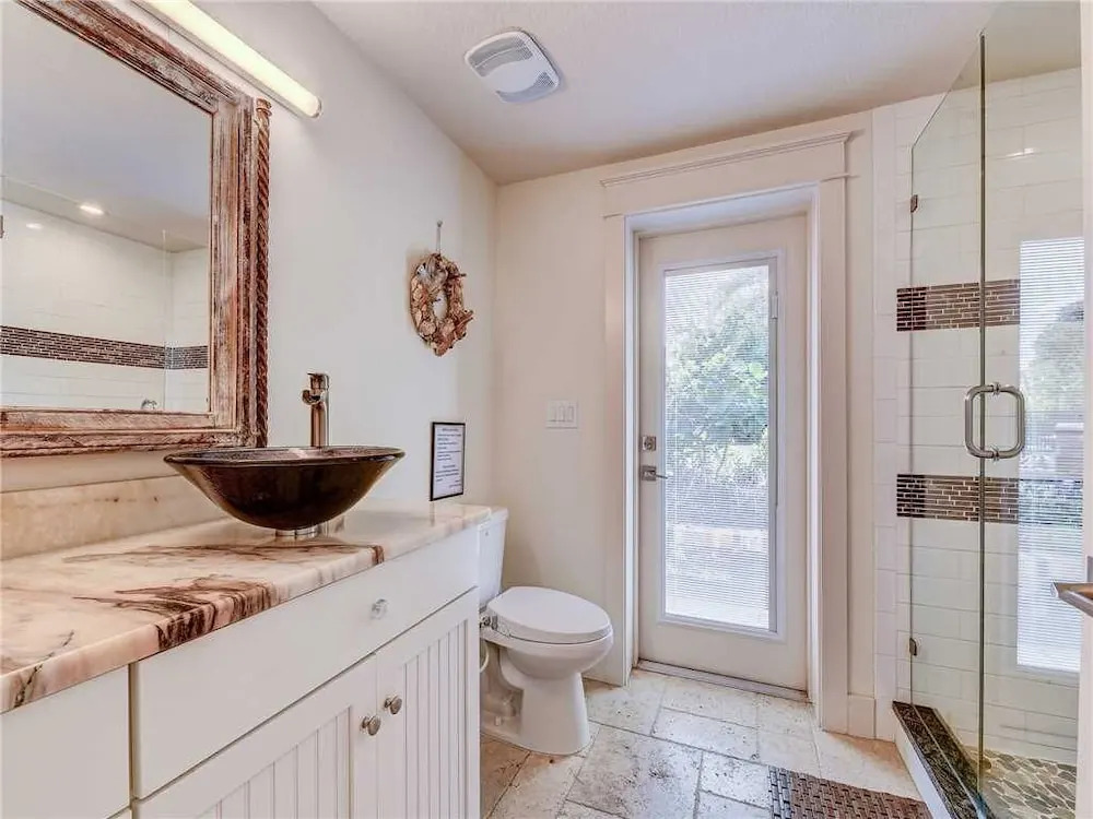 Sea Spray Beach House, 5 Bedrooms, Private Pool, Sleeps 17