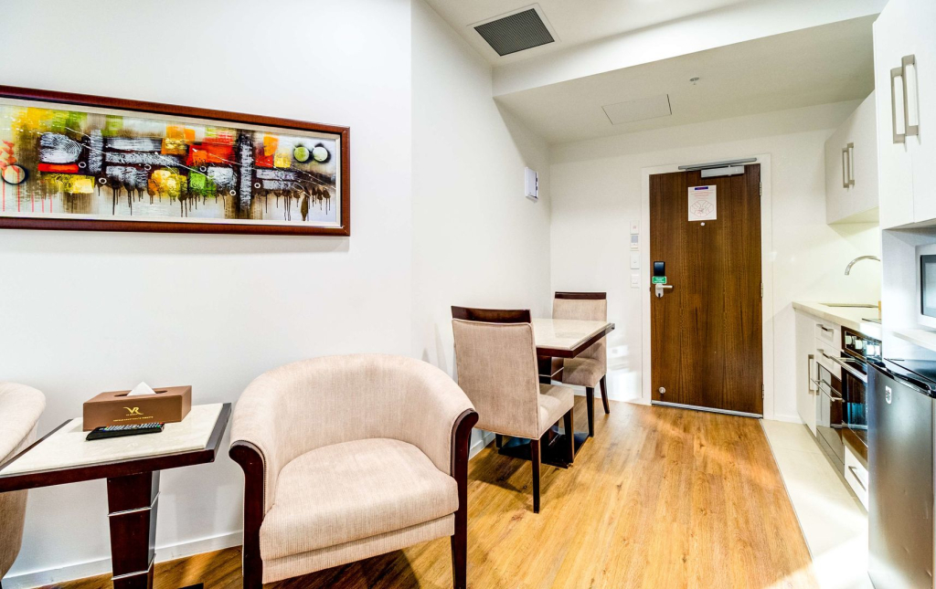 VR Queen Street Hotel & Suites
