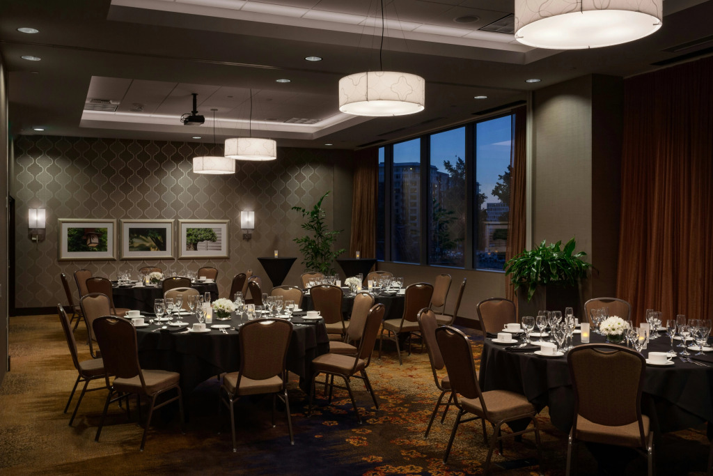 Hilton Garden Inn Seattle Downtown