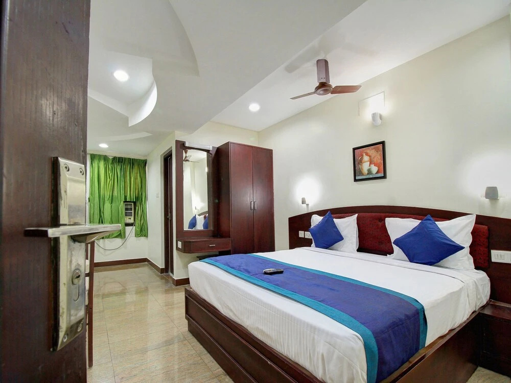 OYO 15120 Hotel Balini