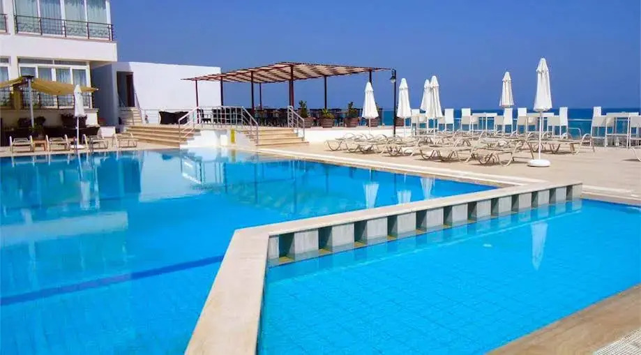 Ada Beach Hotel