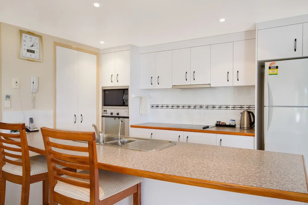 Mediterranean Apartments - Unit 3