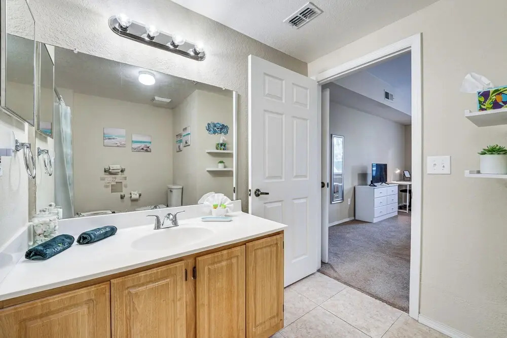 14 Mi to Disney World: Kissimmee Condo w/ Perks!