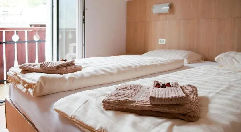 Hotel Lory - Molveno - Dolomiti
