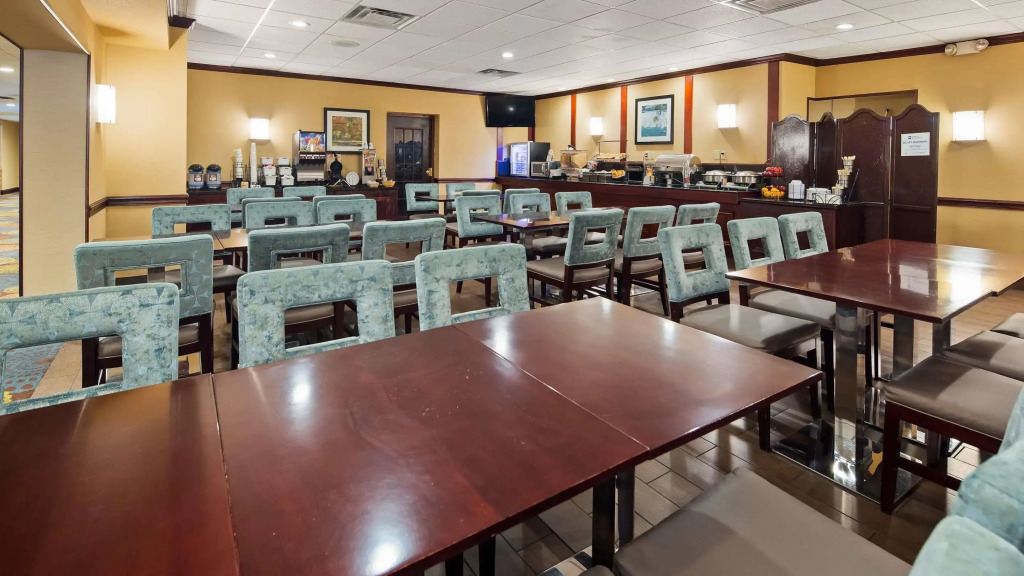Spark by Hilton Lockport