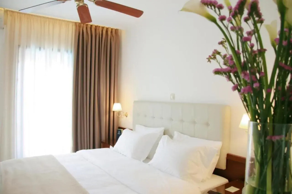 Armata Boutique Hotel