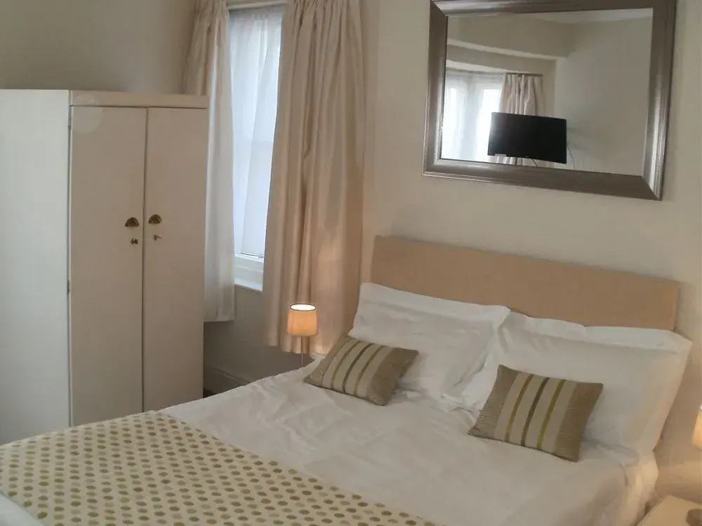 Gumfreston Guest House