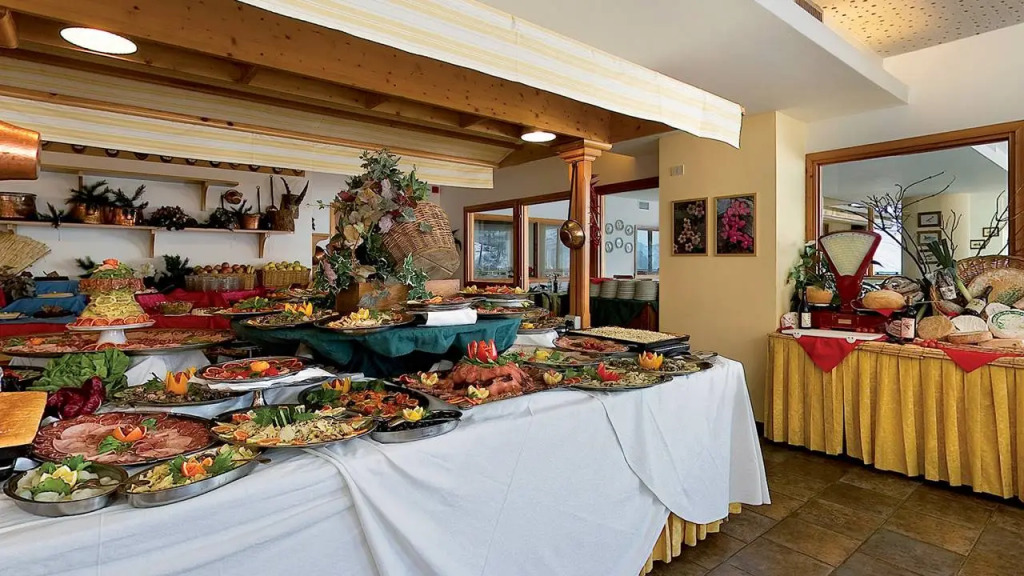La Trinitè Monboso Hotel