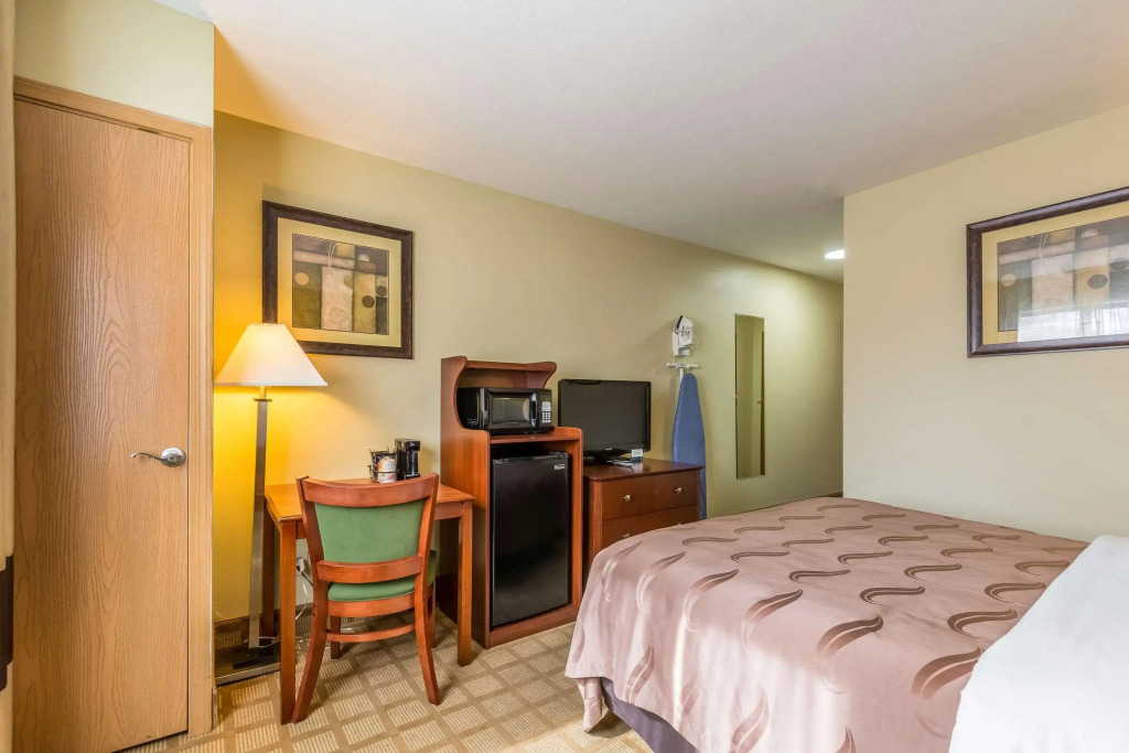 Quality Inn I-74 Batesville