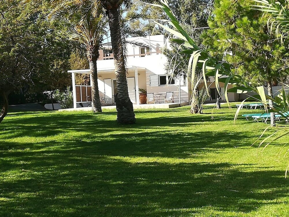Ktima Grammeno Beachside Villa