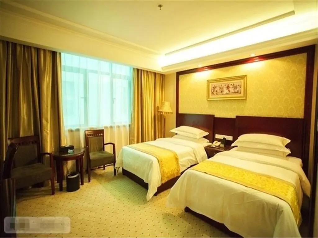 Vienna International Hotel Shanghai Malu Station