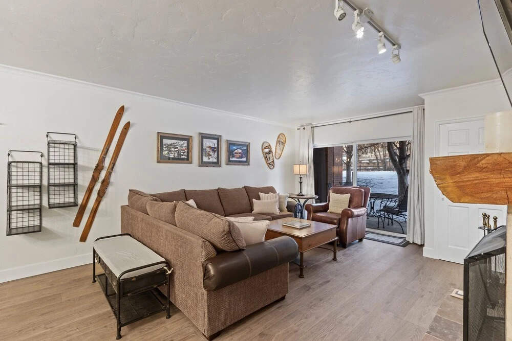 Park Station 216 2 Bedroom Condo by RedAwning
