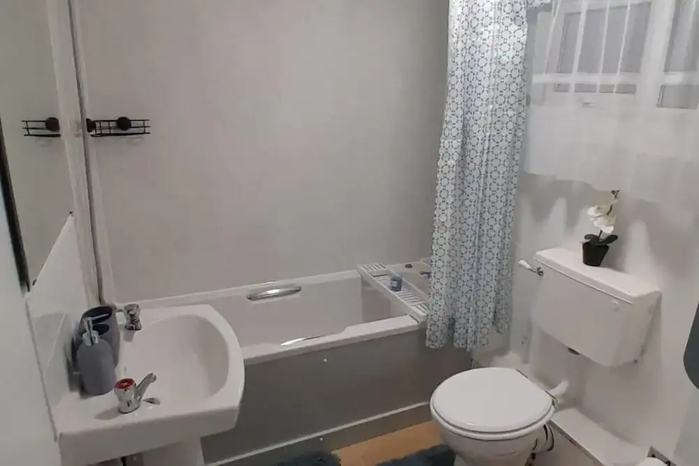 Charming Northampton Apartment With 2 Bedrooms