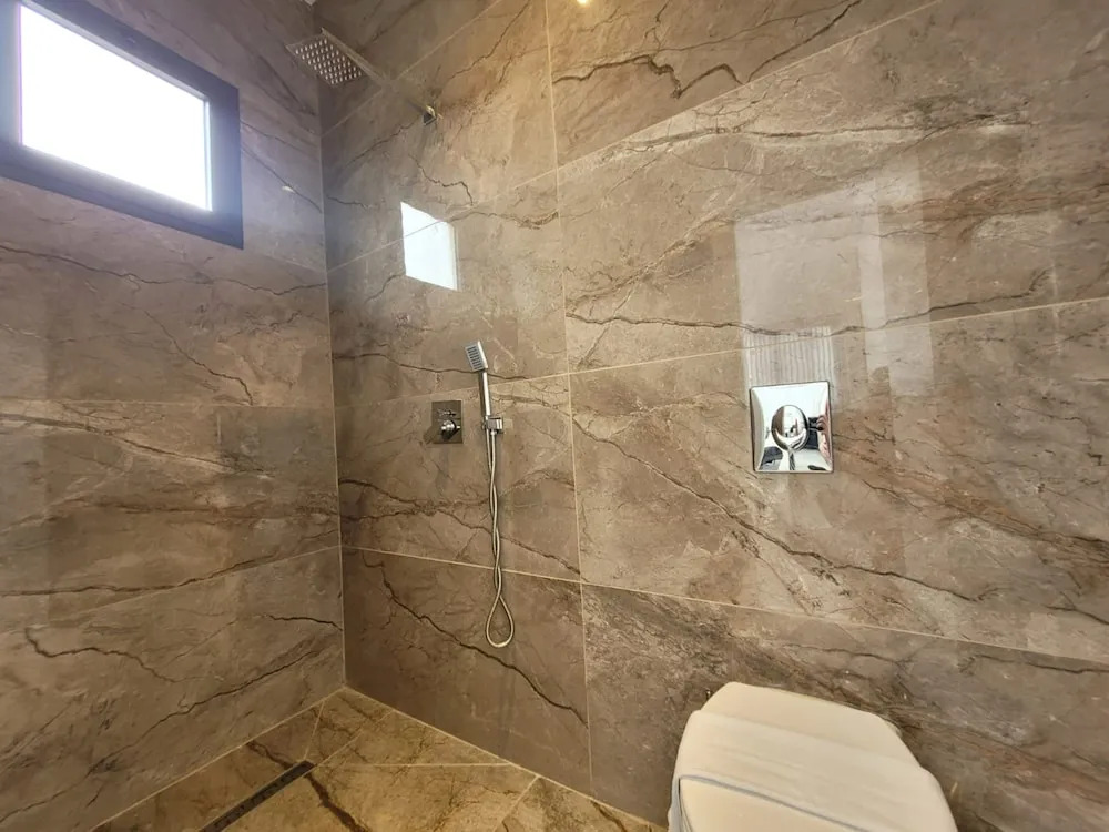 YalaRent Promenade amazing 3BR apt