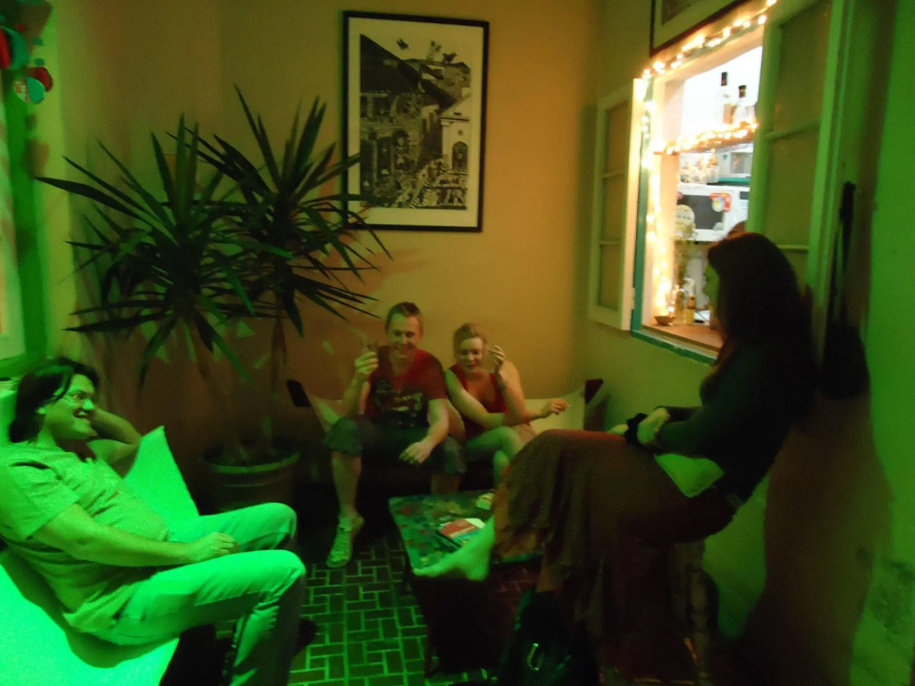 Red Llama Eco-Hostel