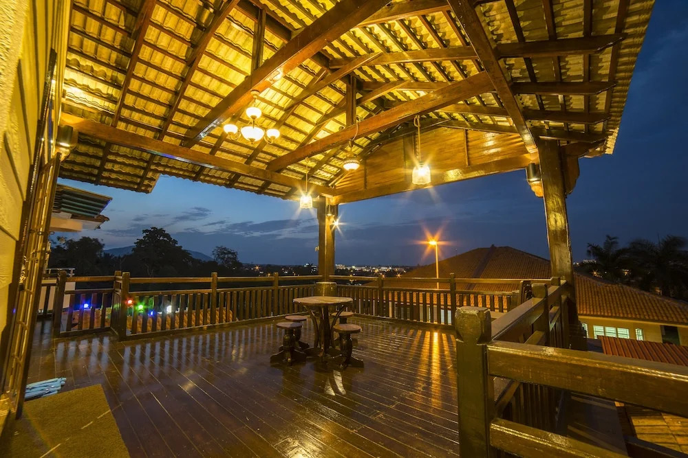 Bahau Woodz Villa