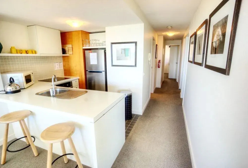 Lornebeach Apartments