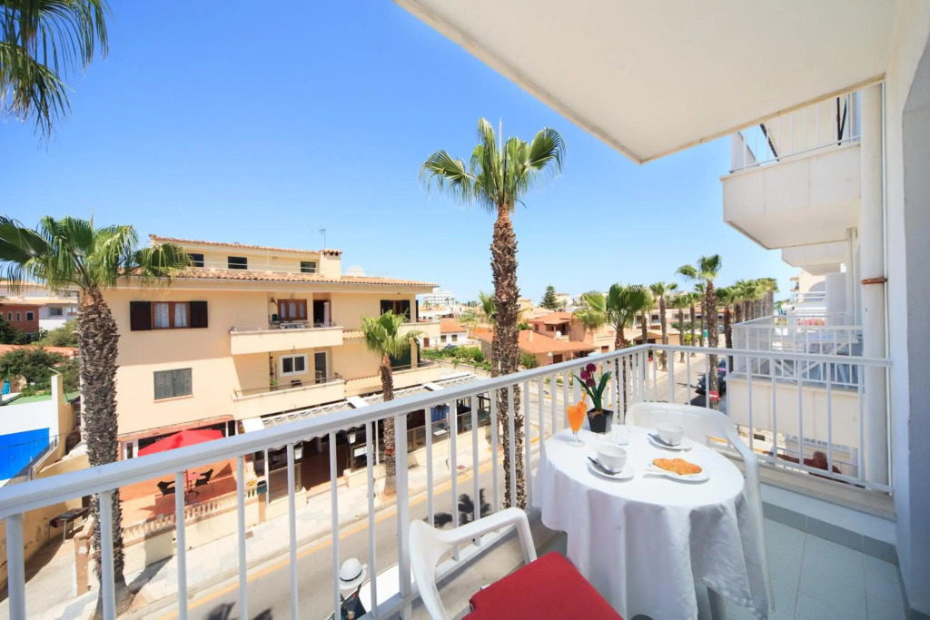 Mar Brava Apartments