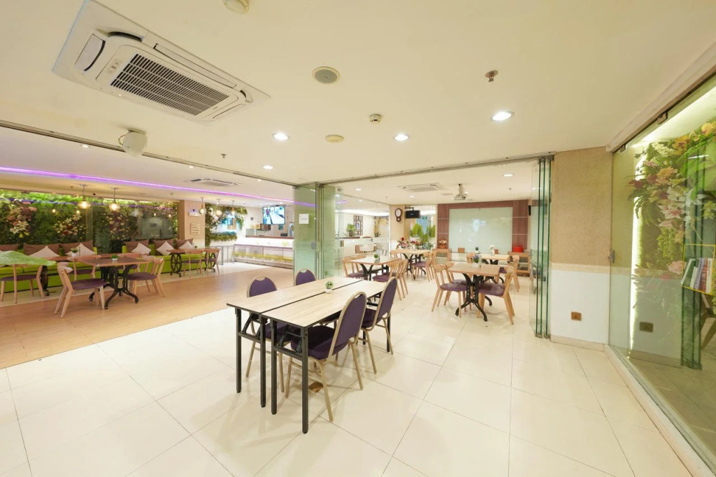 Heef Hotel